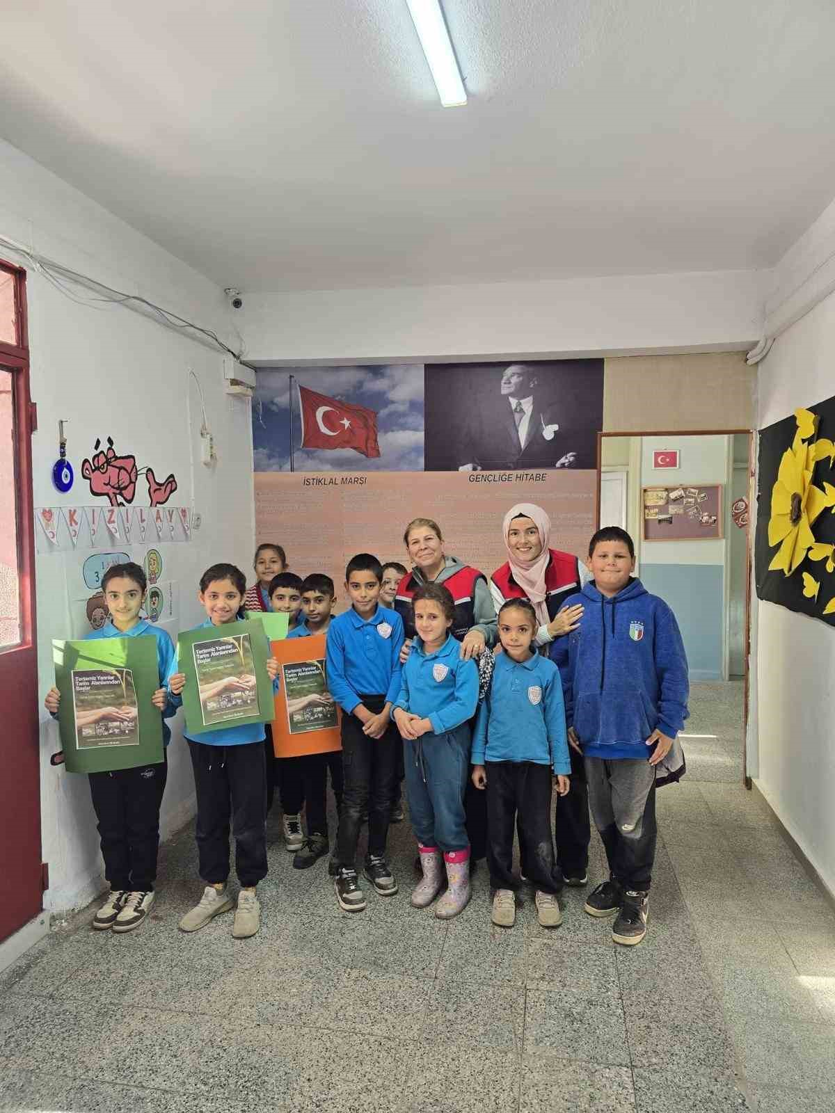 Çanakkale’de 8 yılda yaklaşık 500 bin adet bitki koruma ürünü zirai atık ambalajı toplanarak imha edildi
