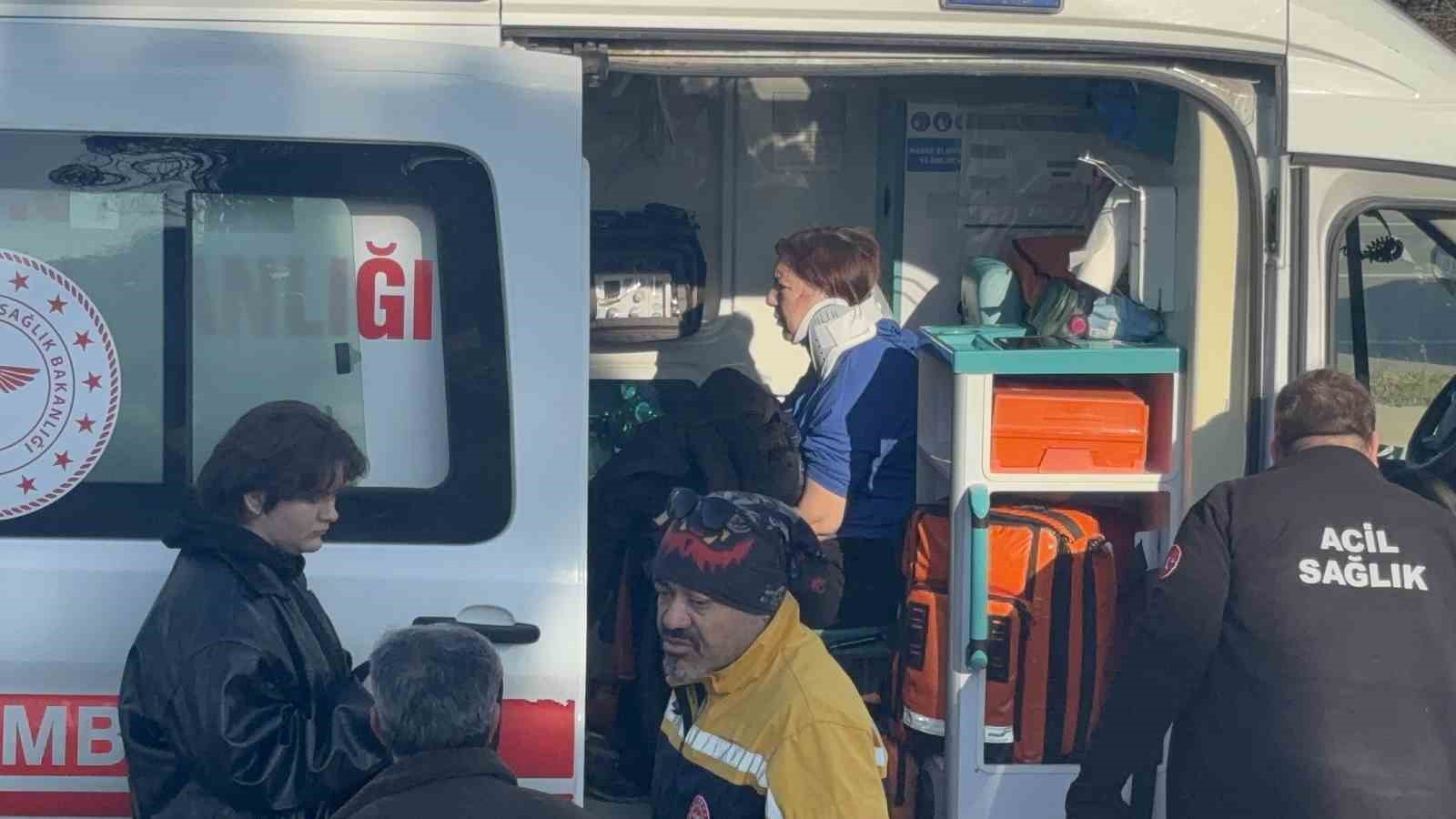 Çanakkale’de devrilen minibüsteki 8 yaralının isimleri belli oldu
