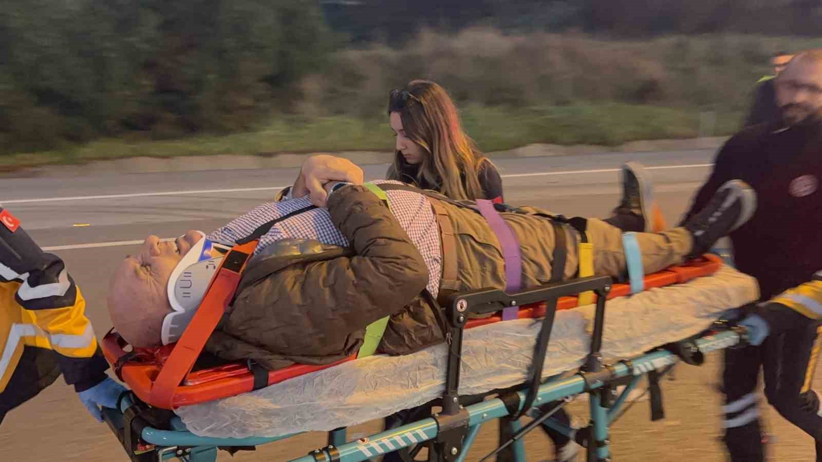 Çanakkale’de iki otomobil çarpıştı: 5 kişi yaralandı
