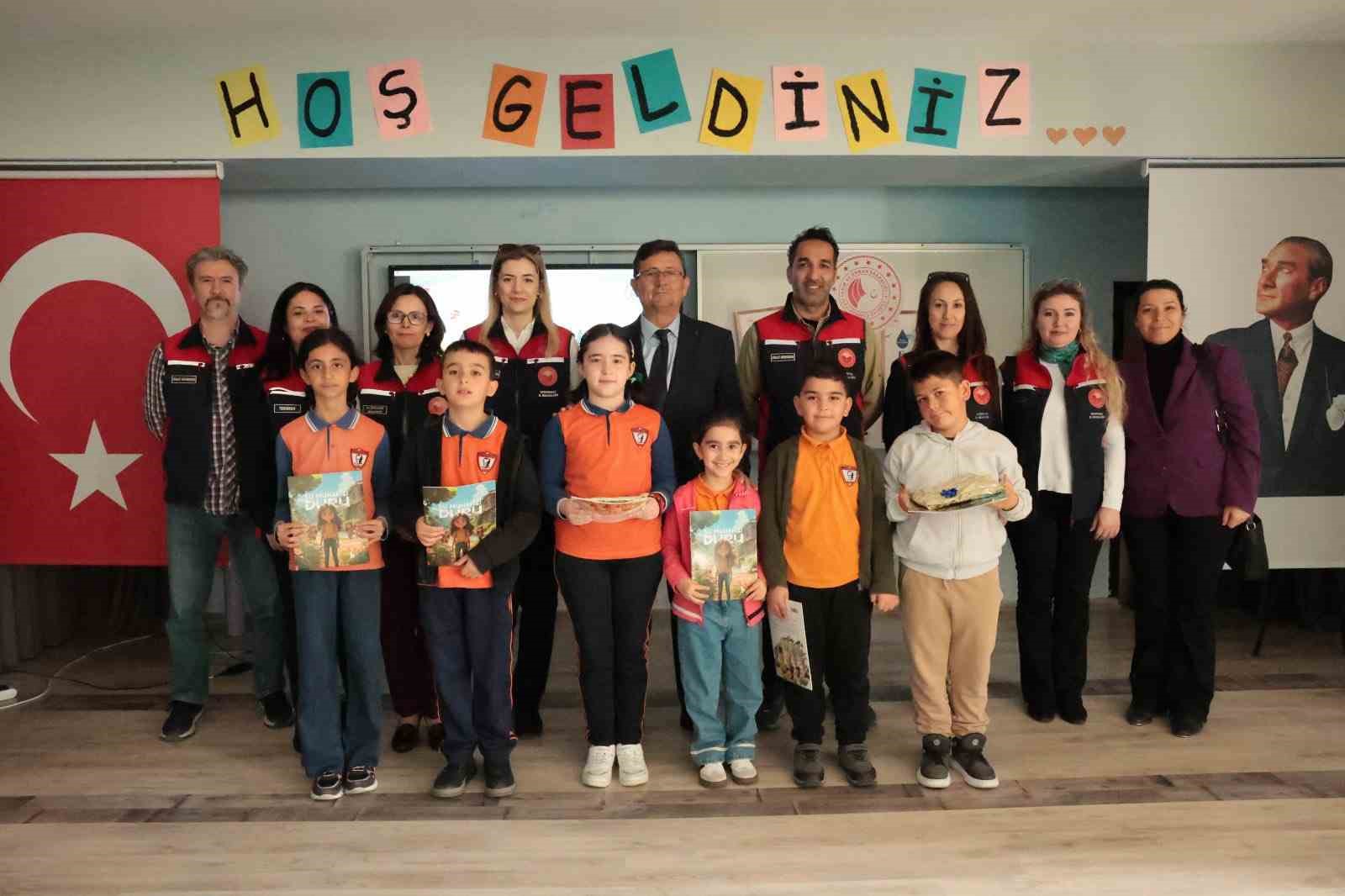 Çanakkale’de öğrencilere su kullanımı hakkında farkındalık eğitimi
