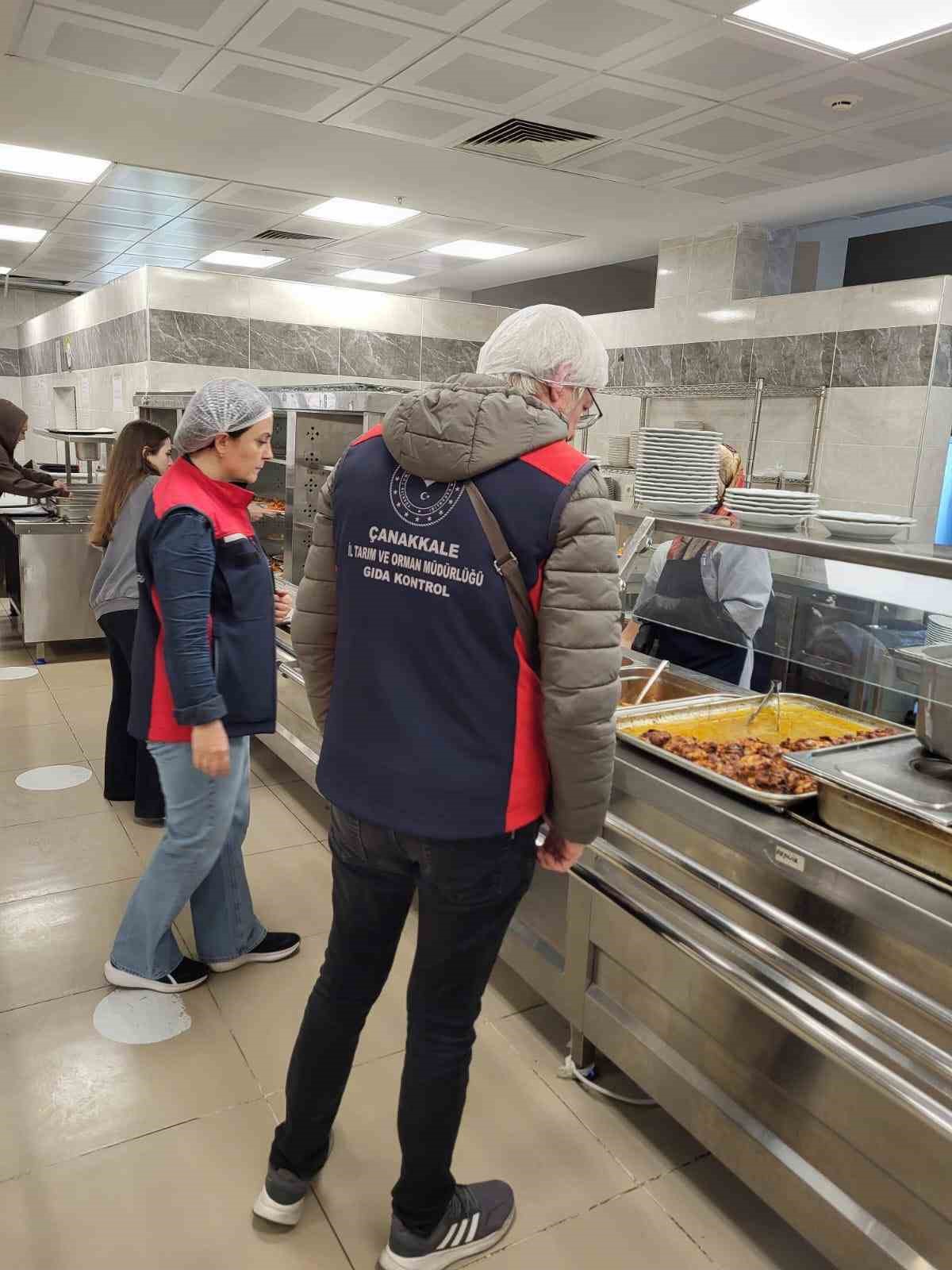 Çanakkale’de yurt yemekhanelerine eş zamanlı denetim
