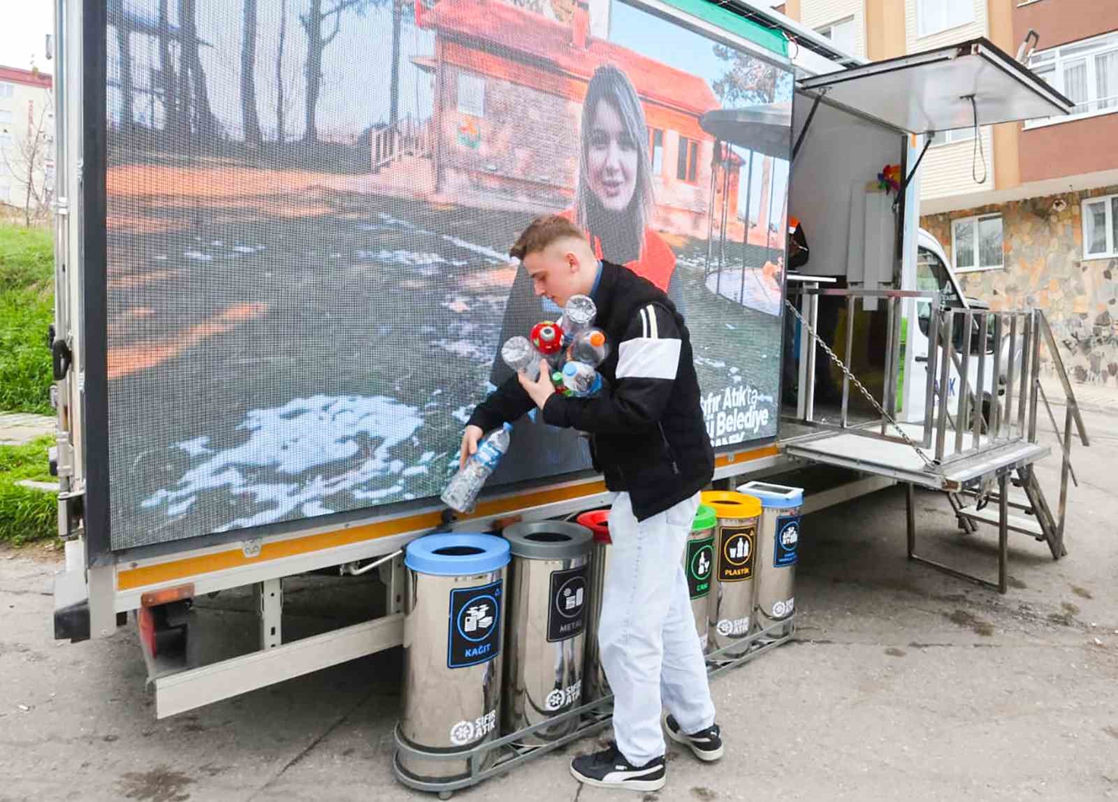 Canik’te atığı getirene nakit iade
