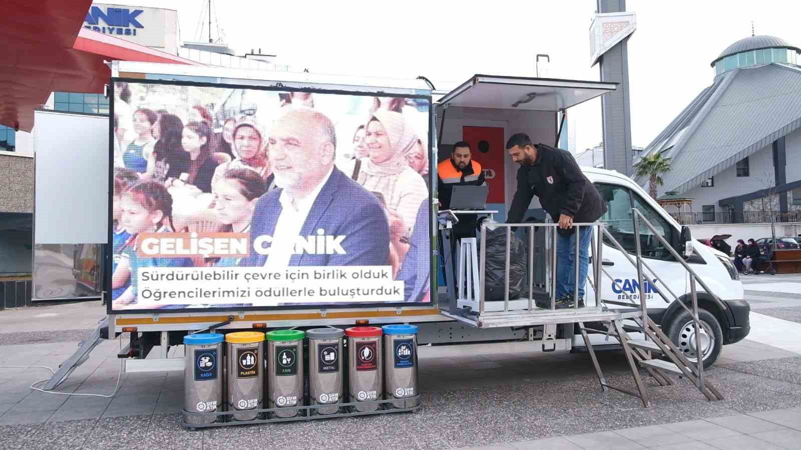 Canik’te atıklar dönüşüyor aile bütçesine katkı sağlıyor
