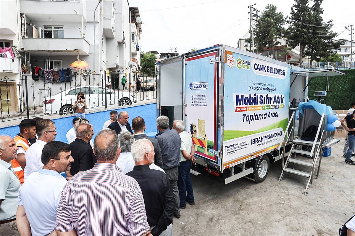 Canik’te atıklar dönüşüyor aile bütçesine katkı sağlıyor
