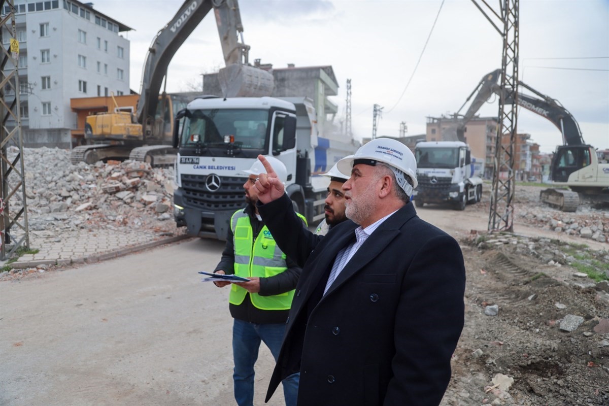 Canik’te depreme dayanıksız 741 bina yıkılıyor
