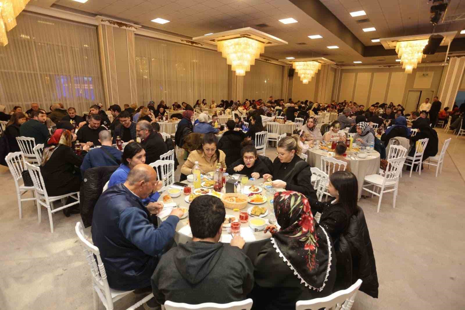 Canik’te gönül sofralarının misafiri özel çocuklar
