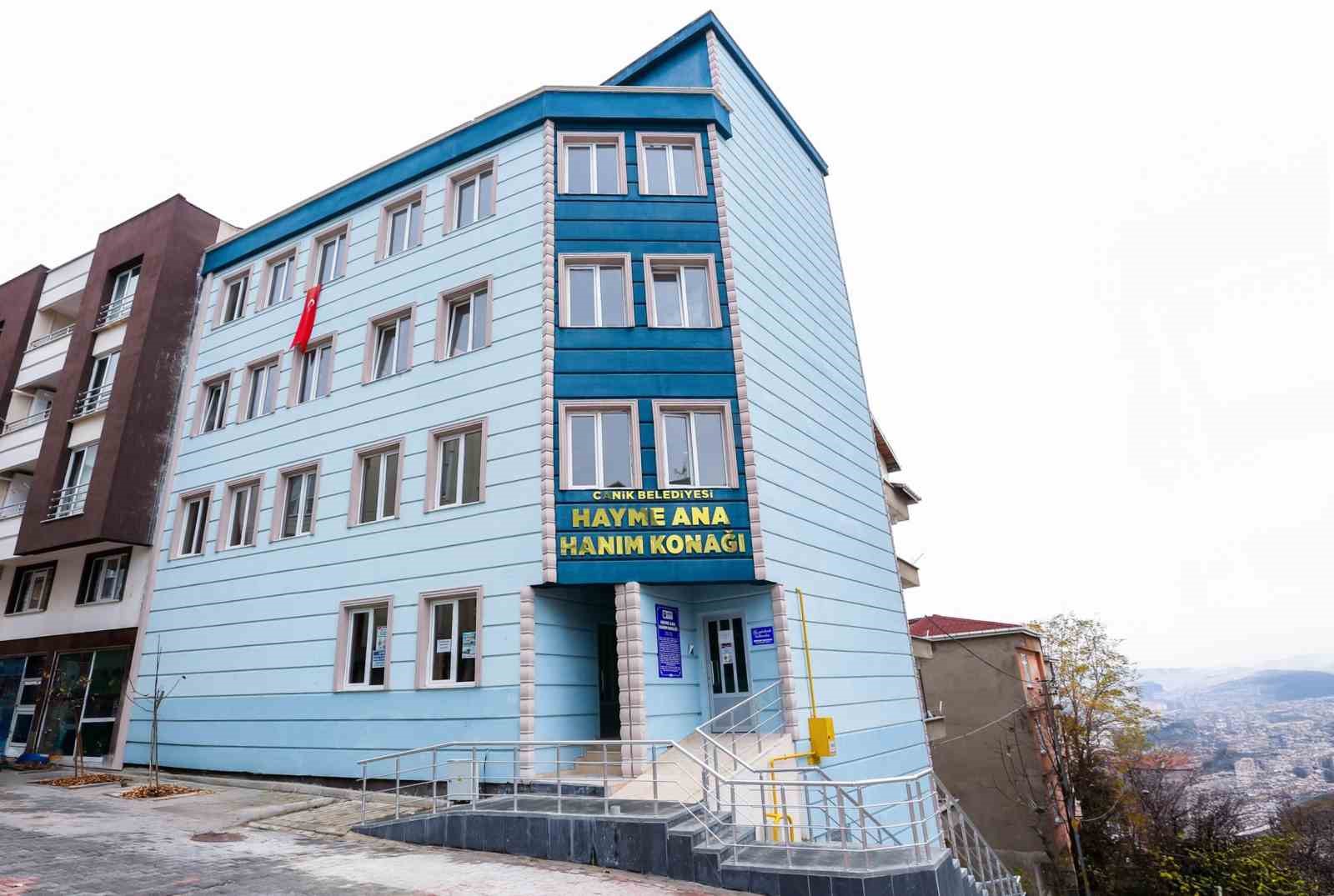 Canik’te hanım konaklarında 12 bin 132 kadına mesleki eğitim
