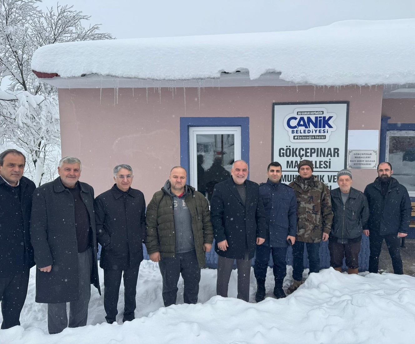 Canik’te kar mesaisi: Kaymakam Aydın ve Başkan Sandıkçı sahada
Canik’te kar mesaisi: Kaymakam Aydın ve Başkan Sandıkçı sahada