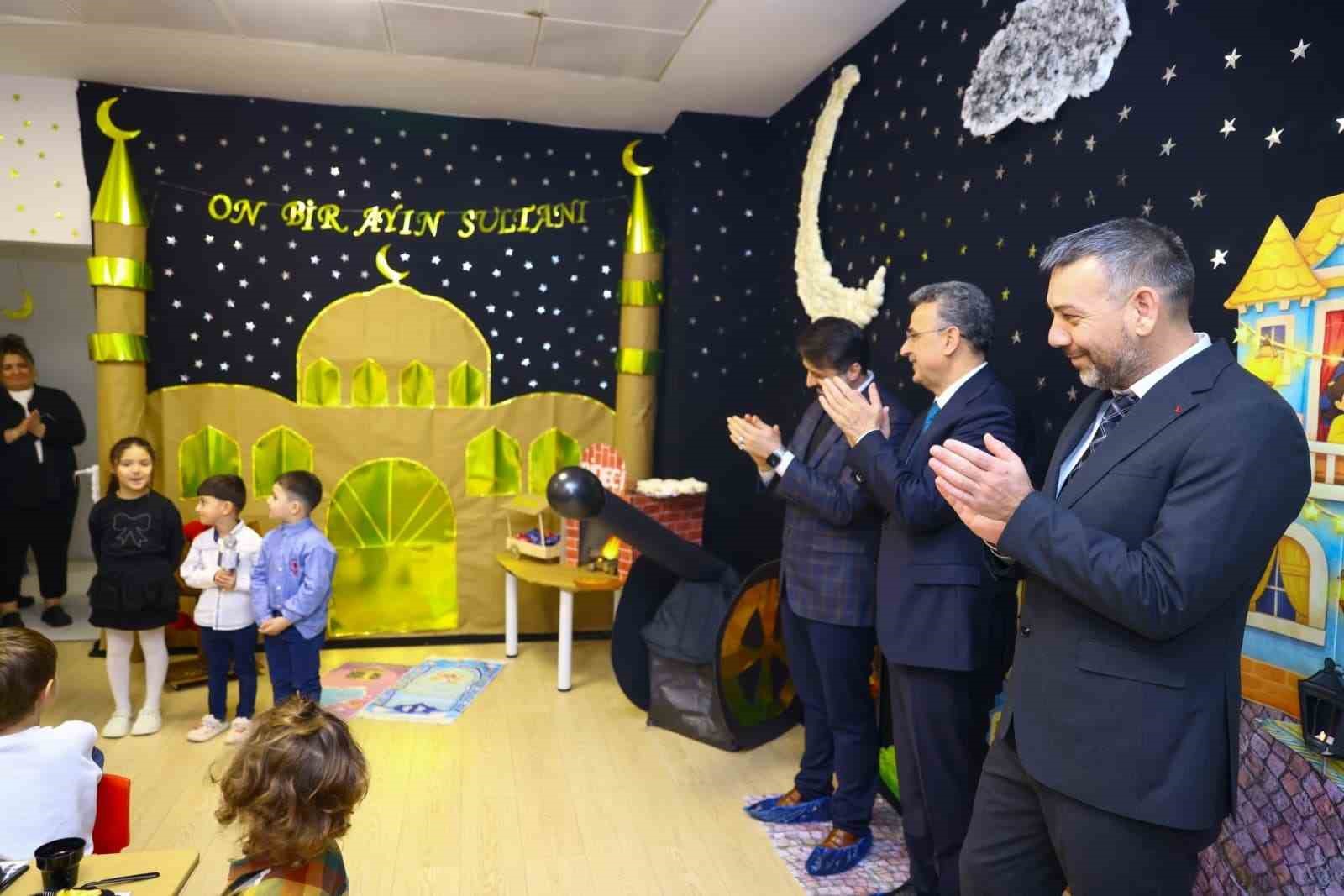 Canik’te minikler, tekne oruçlarını Başkan Kurnaz ile birlikte açtı
