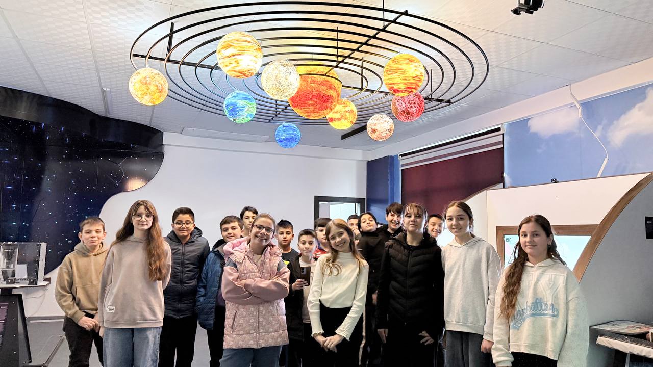 Canik’te yarıyıl tatili, bilim ve teknolojiye taçlandı
Canik’te yarıyıl tatili, bilim ve teknolojiye taçlandı