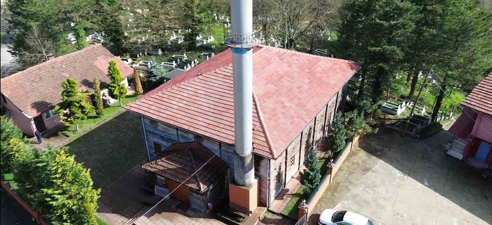 Çantı tekniğiyle inşa edilen çivisiz cami 2 asırdır ayakta
