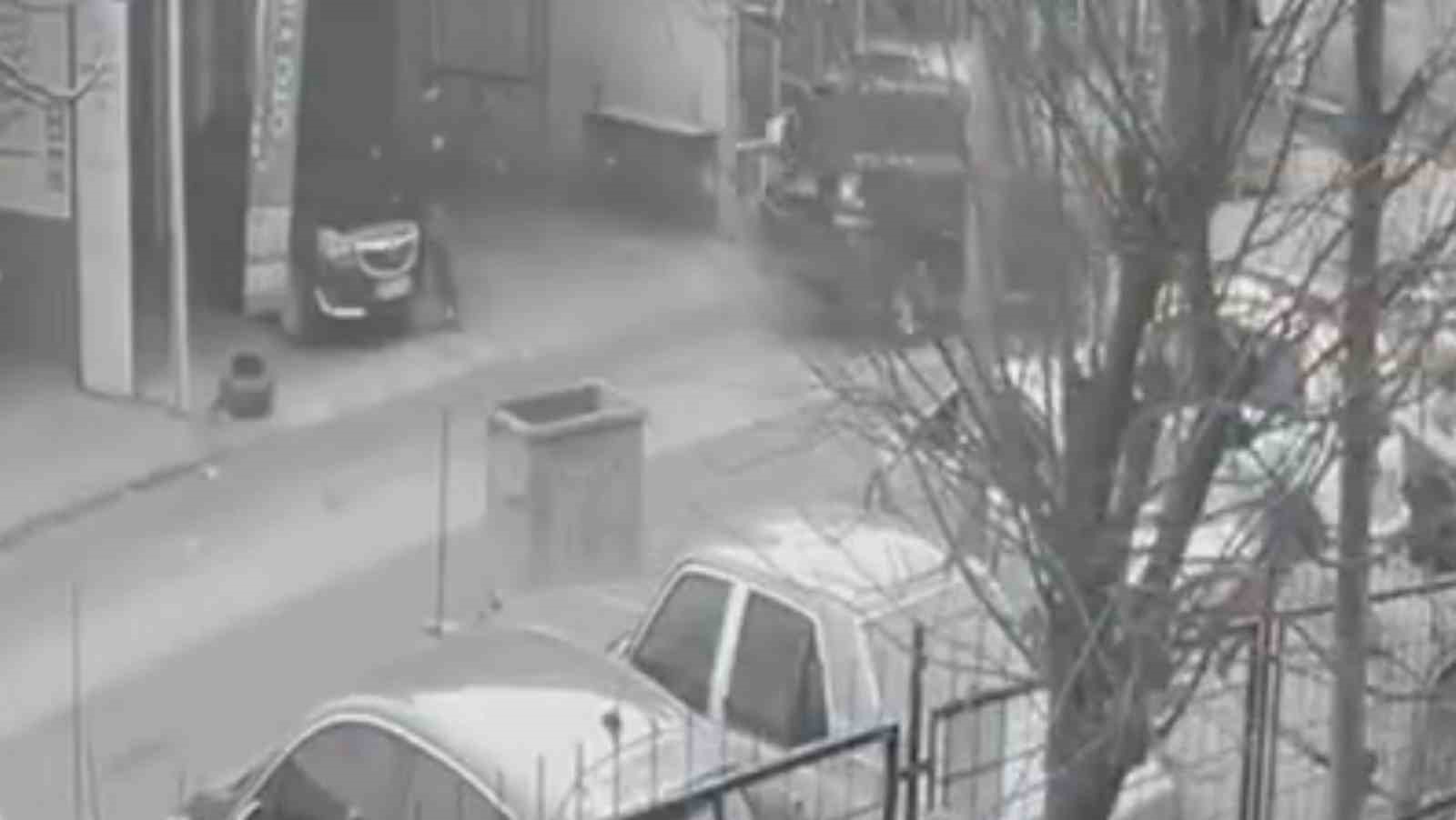 Casperlar liderine "Diplomatik Kaçış" operasyonu: Soruşturmada çarpıcı detaylar
Casperlar liderine "Diplomatik Kaçış" operasyonu: Soruşturmada çarpıcı detaylar