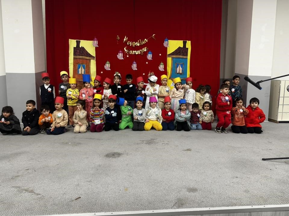 Çavdarhisar’da Hacivat, Karagöz ve Nasreddin Hoca gösterisi
Çavdarhisar’da Hacivat, Karagöz ve Nasreddin Hoca gösterisi