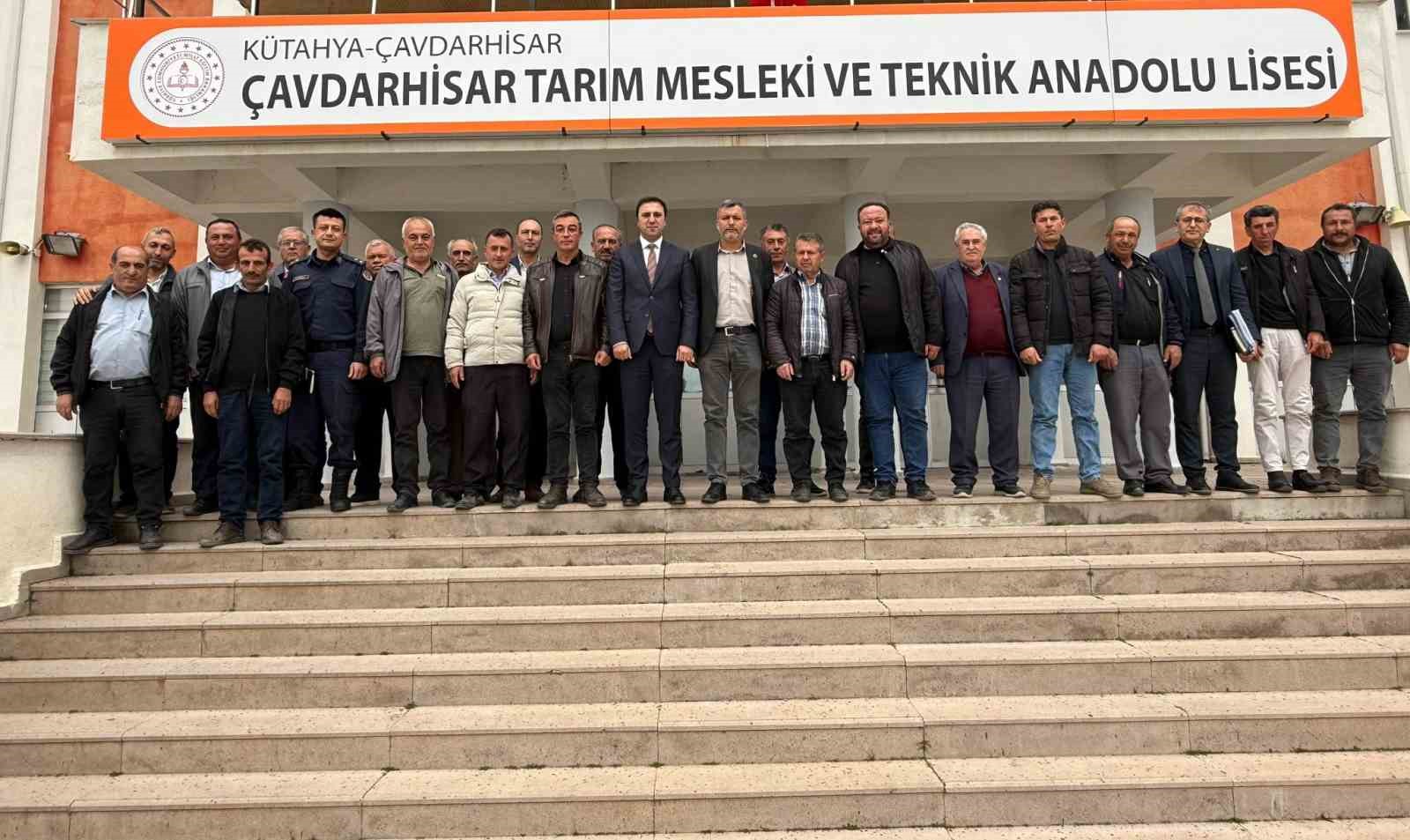 Çavdarhisar’da köylerin altyapı çalışmaları masaya yatırıldı

