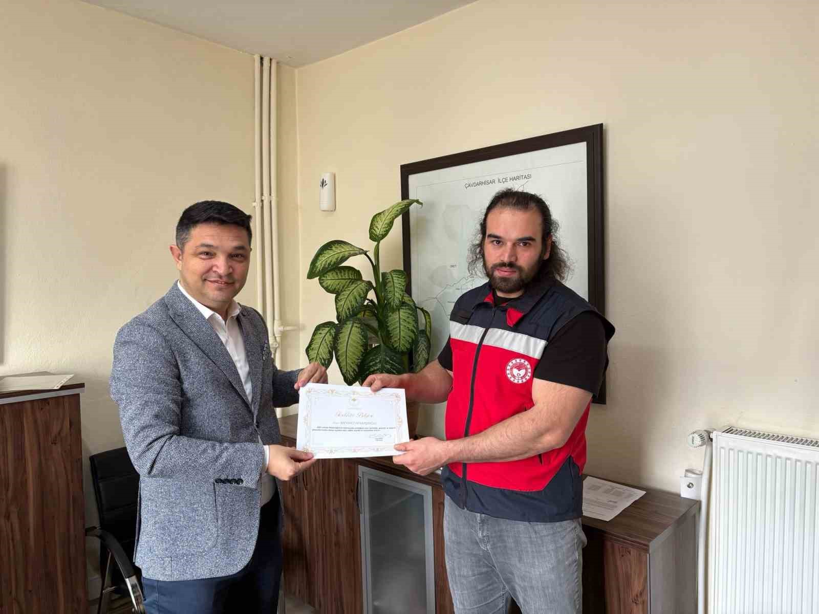 Çavdarhisar’da veteriner hekimlere teşekkür belgesi
