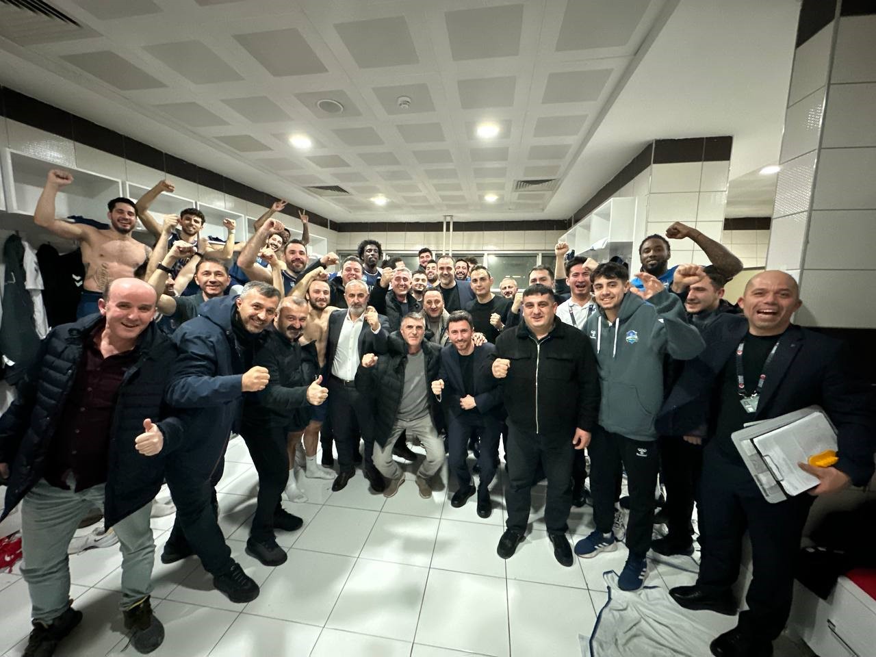 Çayırova Belediyesi, Kahramanmaraş deplasmanından galibiyetle döndü
