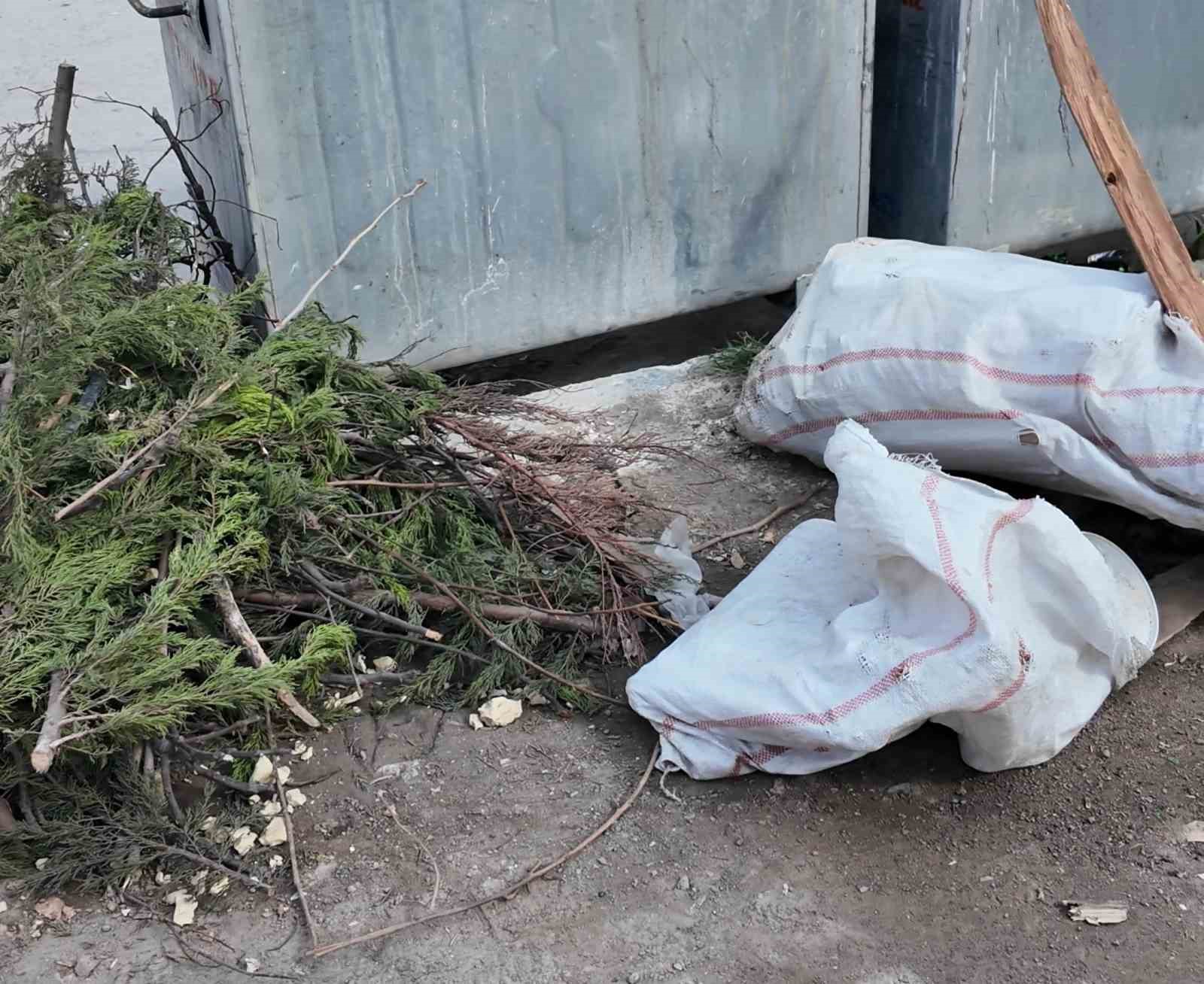 Çayırova’da kaçak moloz ve atık dökümüne karşı kameralı önlem
