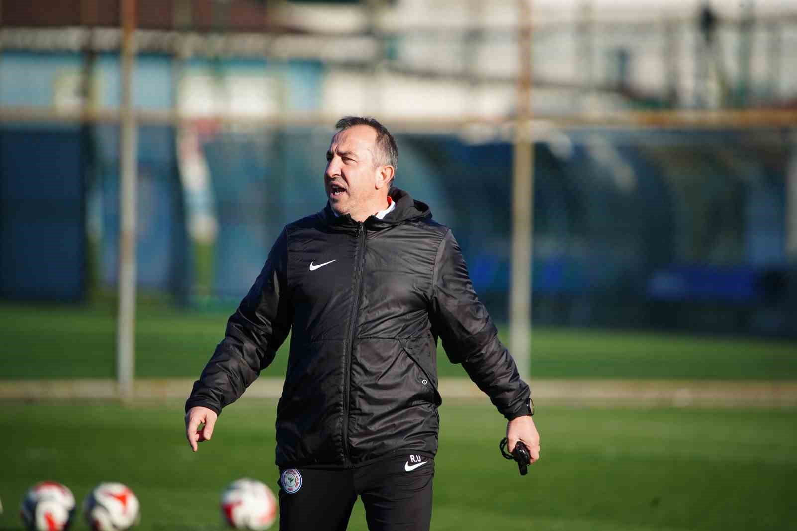 Çaykur Rizespor, Trabzonspor hazırlıklarına başladı
