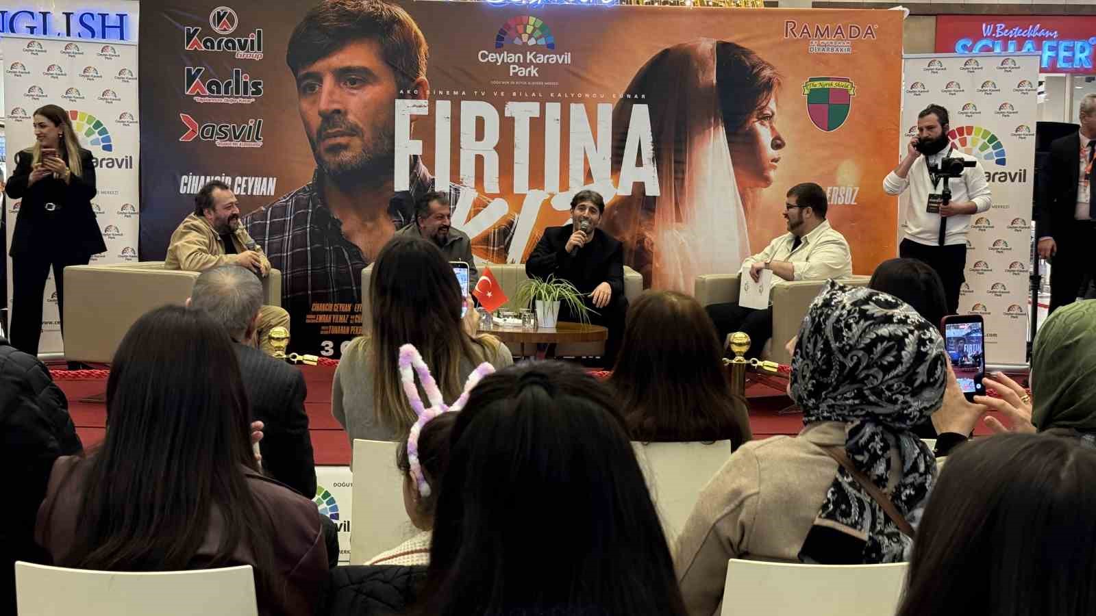 Çekimleri Diyarbakır’da yapılan ‘Fırtına Kız’ sinema filminin galası gerçekleşti
Çekimleri Diyarbakır’da yapılan ‘Fırtına Kız’ sinema filminin galası gerçekleşti