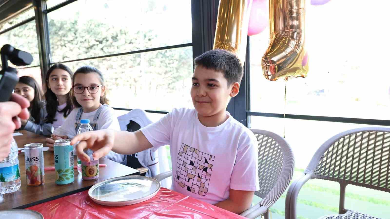 Çekmeköy’de şehit olan Fatma Nur öğretmenin oğlu Hasan Kemal’e doğum günü sürprizi
