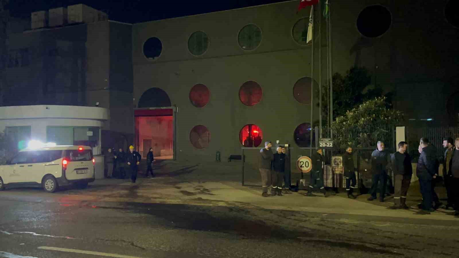 Çerkezköy’de fabrikada korkutan yangın kontrol altına alındı
