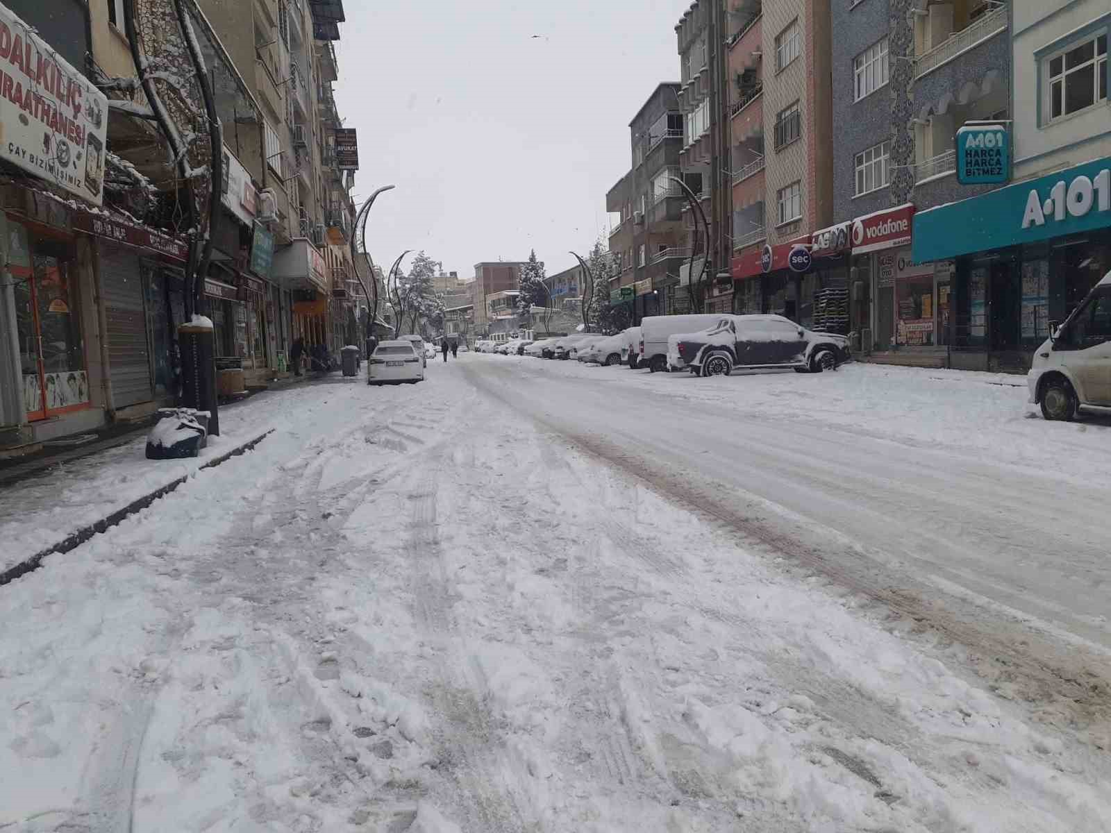 Çermik beyaza büründü
