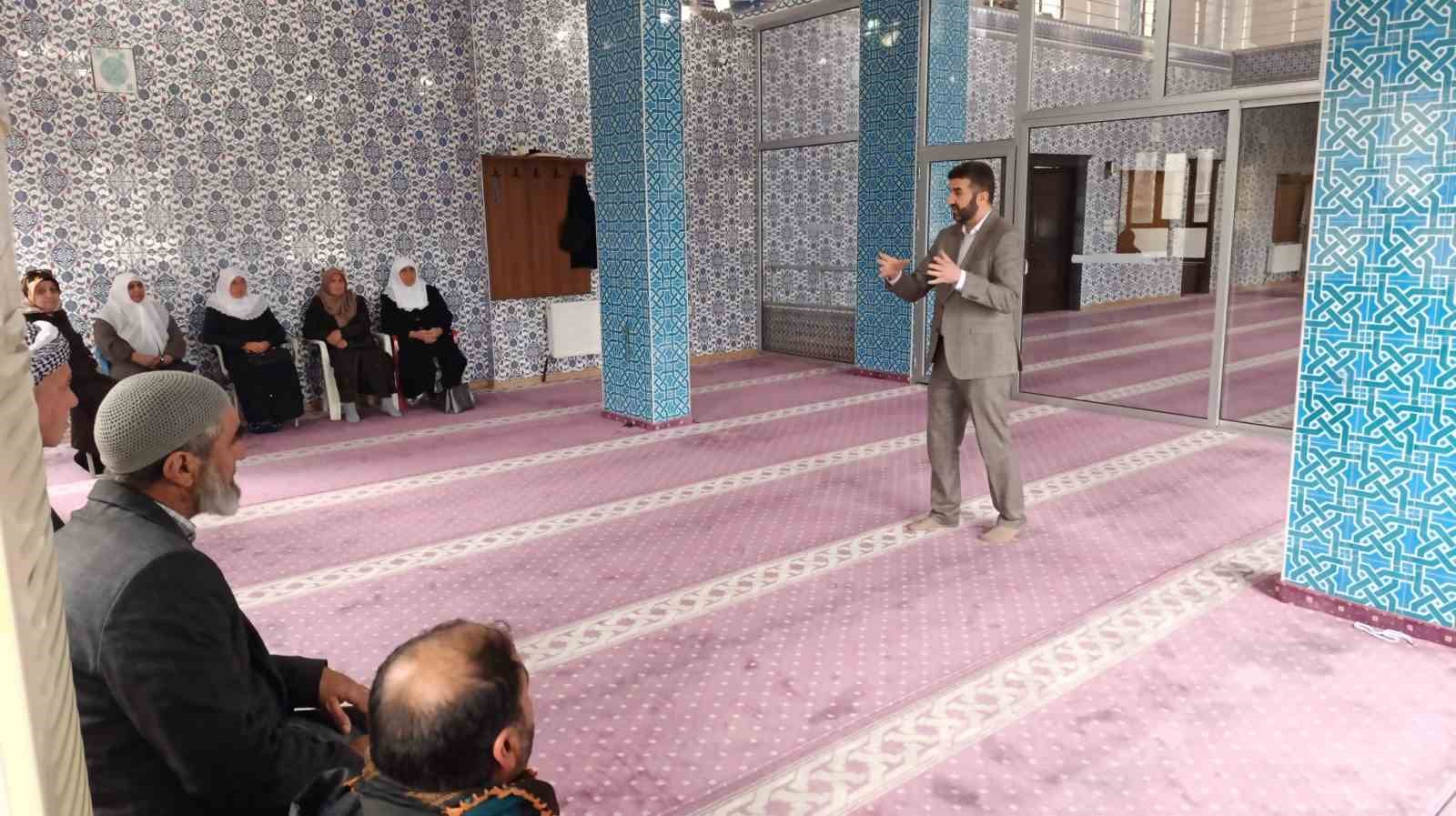 Çermikli hacı adaylarına eğitim semineri
