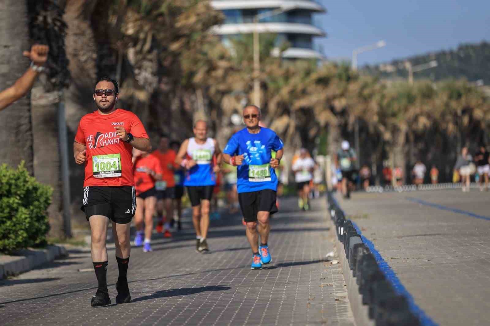 Çeşme Yarı Maratonu Ege’nin ritmini koşuya taşıyacak
