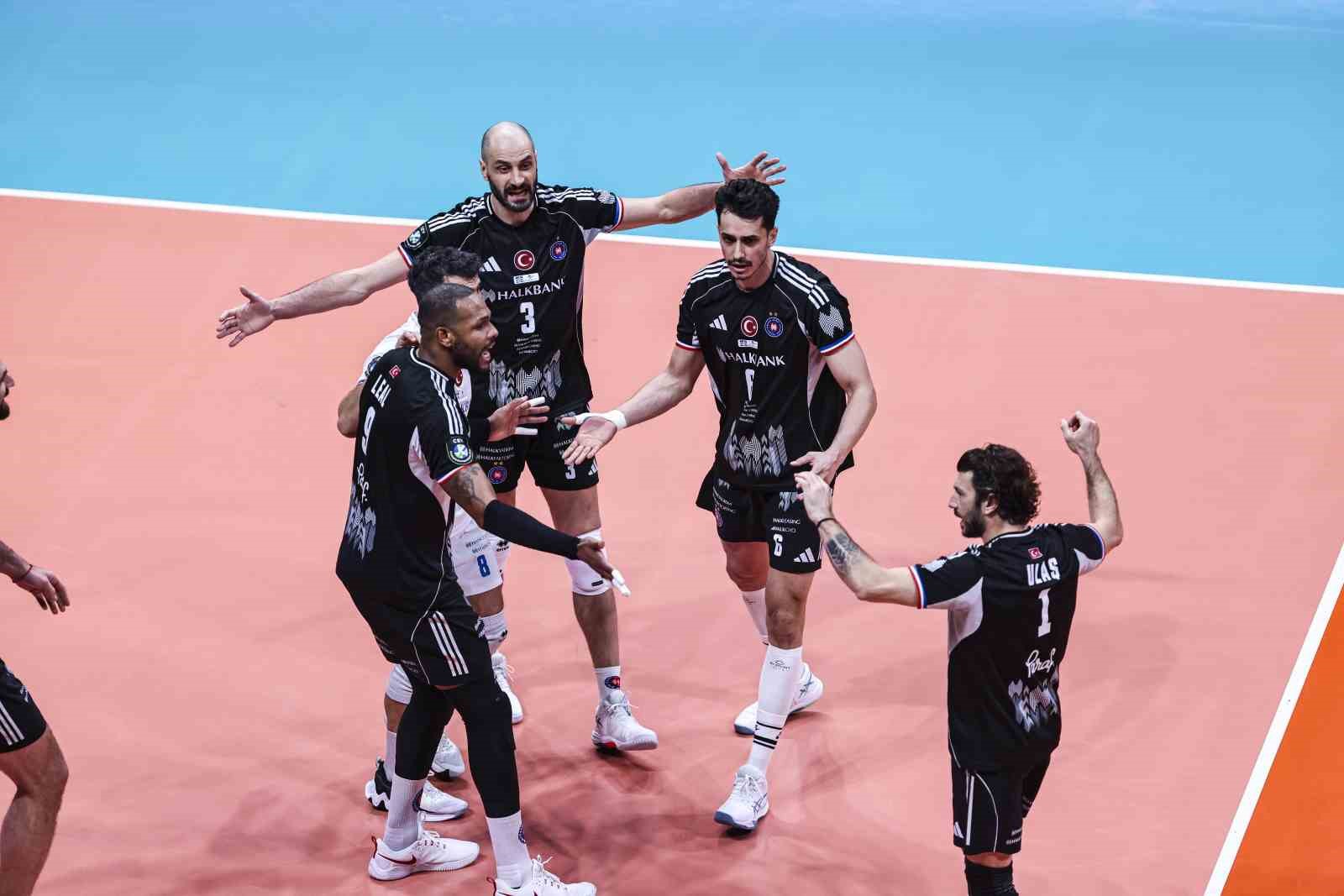 CEV Şampiyonlar Ligi: Halkbank: 2 - Bogdanka LUK Lublin: 3
