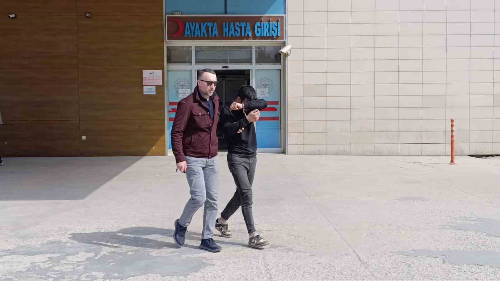 Cezaevi firarisi dolandırıcı İnegöl’de yakalandı
