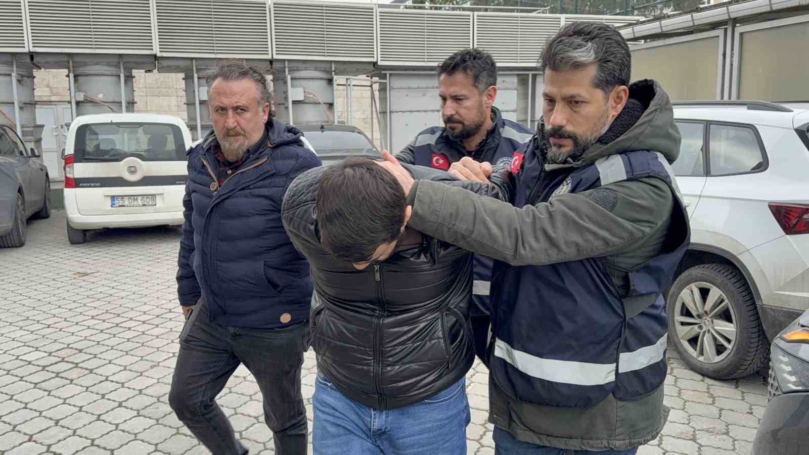 Cezaevinden çıktıktan 104 gün sonra sokak ortasında cinayet işleyen şahıs adliyeye sevk edildi
