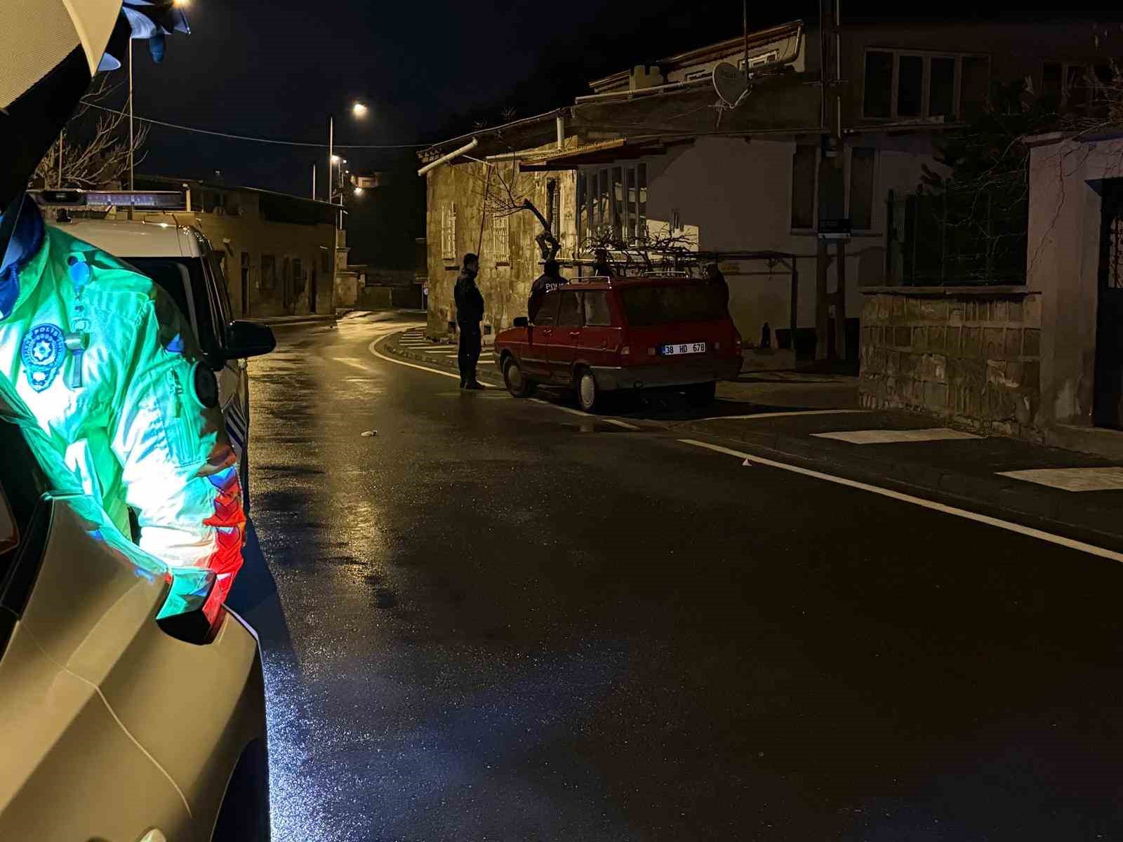 Cezaevinden izinli çıkan şahıs iki saat içerisinde 2 kez alkollü yakalandı
