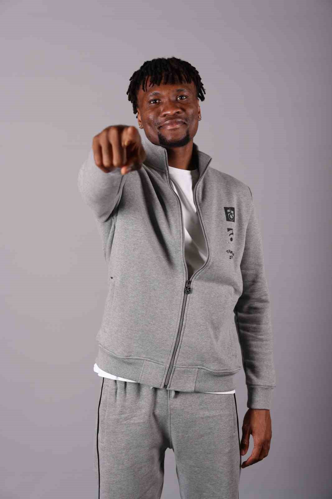 Chibuike Nwaiwu: "Taraftarın gönlünde yer edinmiş oyuncu olarak hatırlanmak isterim"
