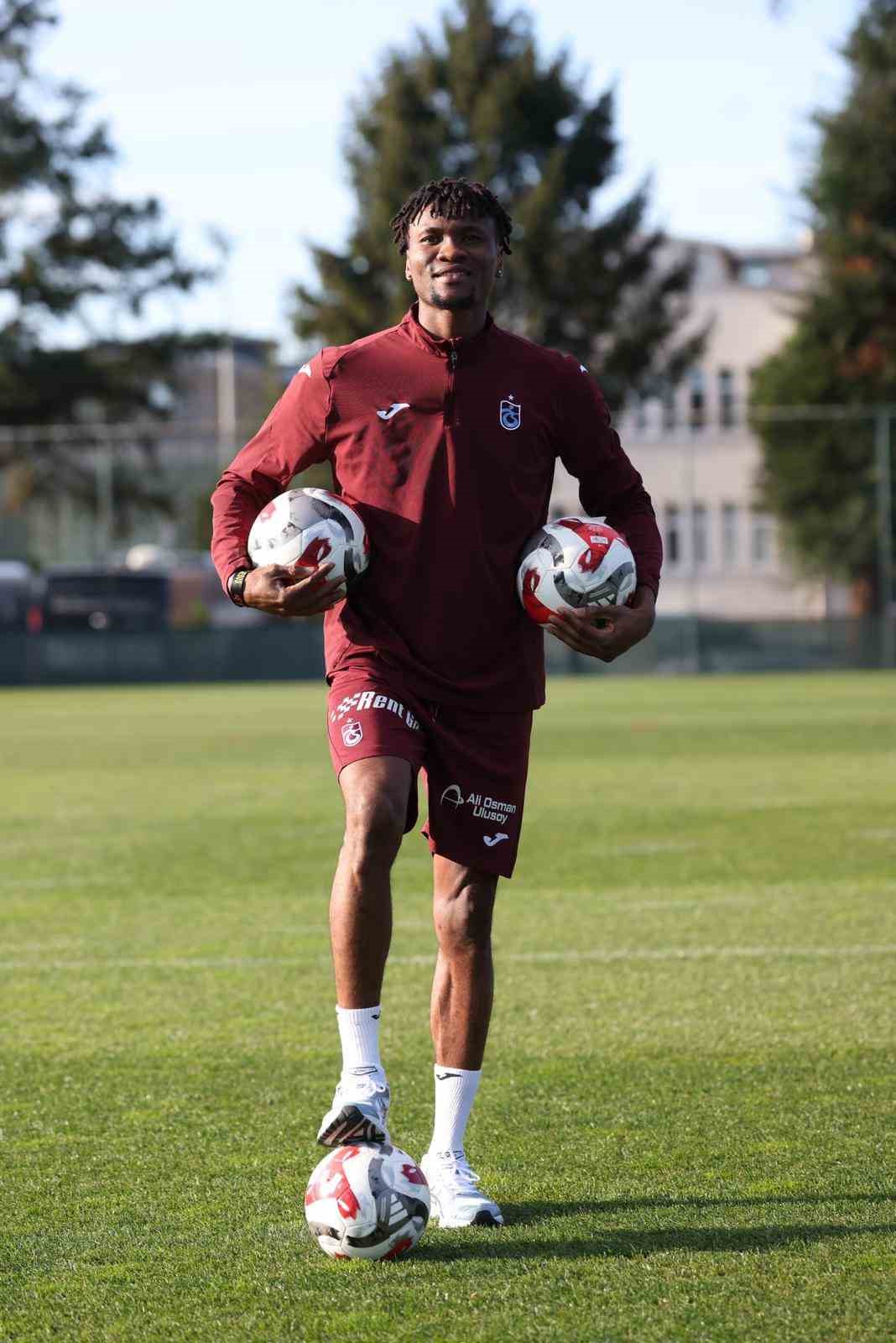 Chibuike Nwaiwu: "Trabzonspor’a gelerek doğru bir karar aldım"

