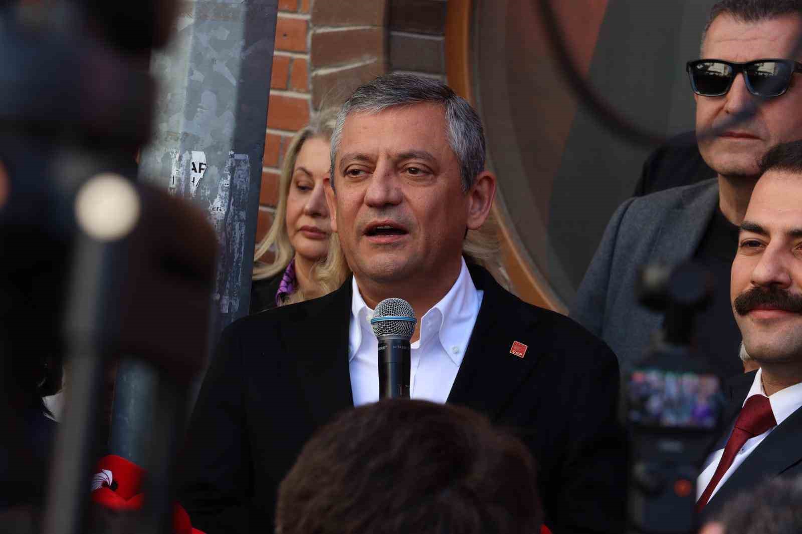 CHP Genel Başkanı Özel, İmamoğlu davası hakkında konuştu
