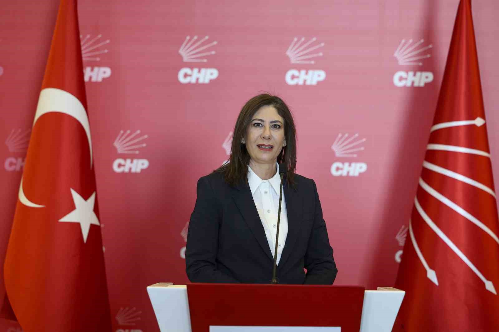 CHP Genel Başkanı Özel: "Murat Çalık’ta yeni bir kitle oluştu ve o kitle alındı"
