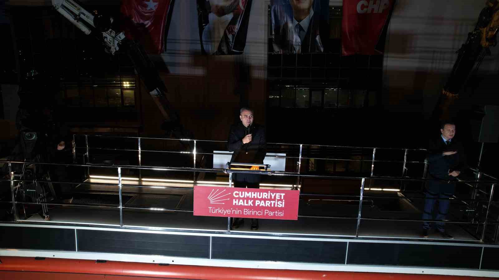 CHP Genel Başkanı Özel: "Mustafa Bozbey yargı önünde yargılansın, televizyondan canlı yayınlansın kararı millet versin Bursa versin"
