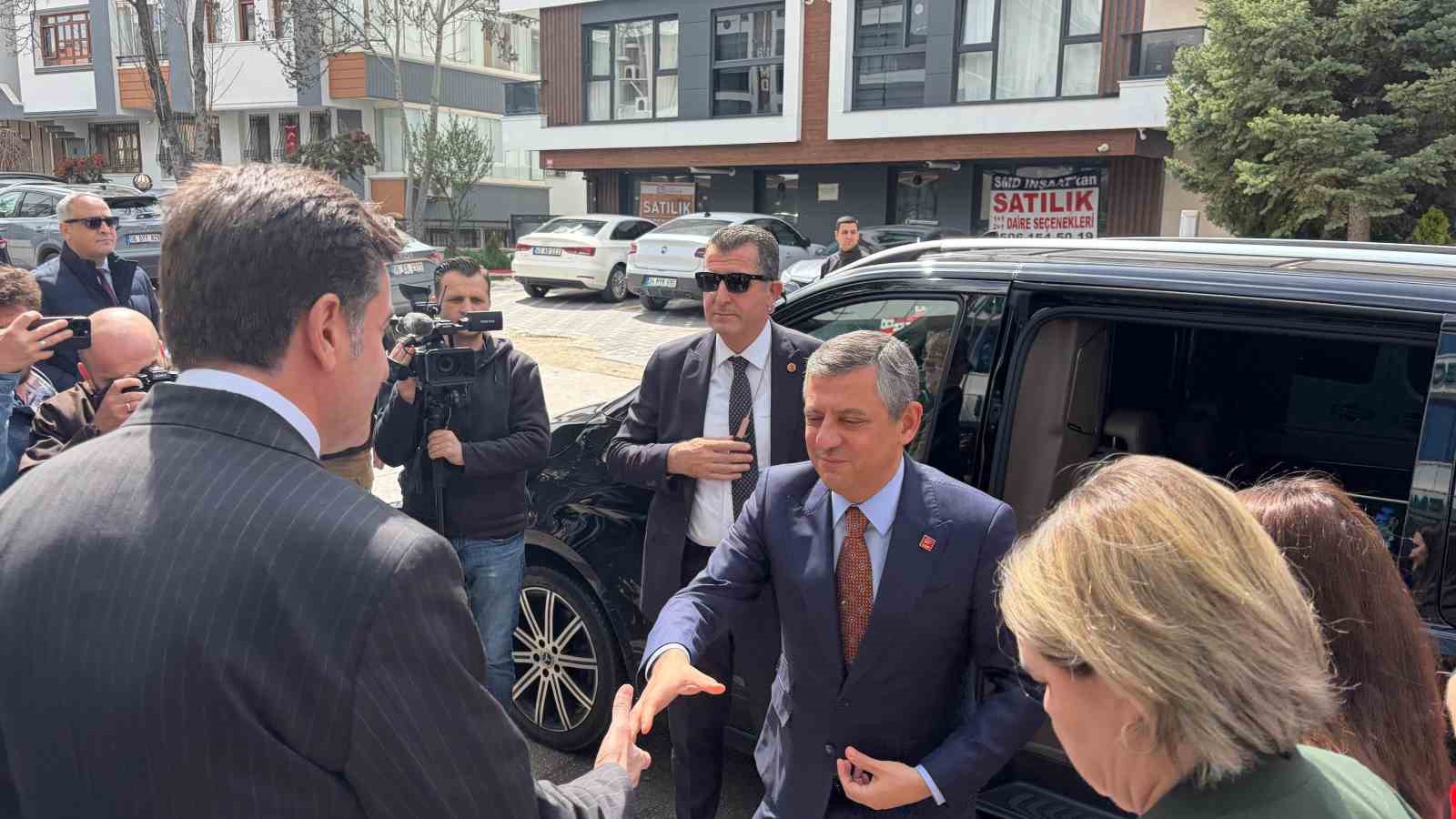 CHP Genel Başkanı Özel: "Türkiye’de Davutoğlu’nun Başbakanlığı döneminde çok kritik bir süreç yaşandı"
CHP Genel Başkanı Özel: "Türkiye’de Davutoğlu’nun Başbakanlığı döneminde çok kritik bir süreç yaşandı"