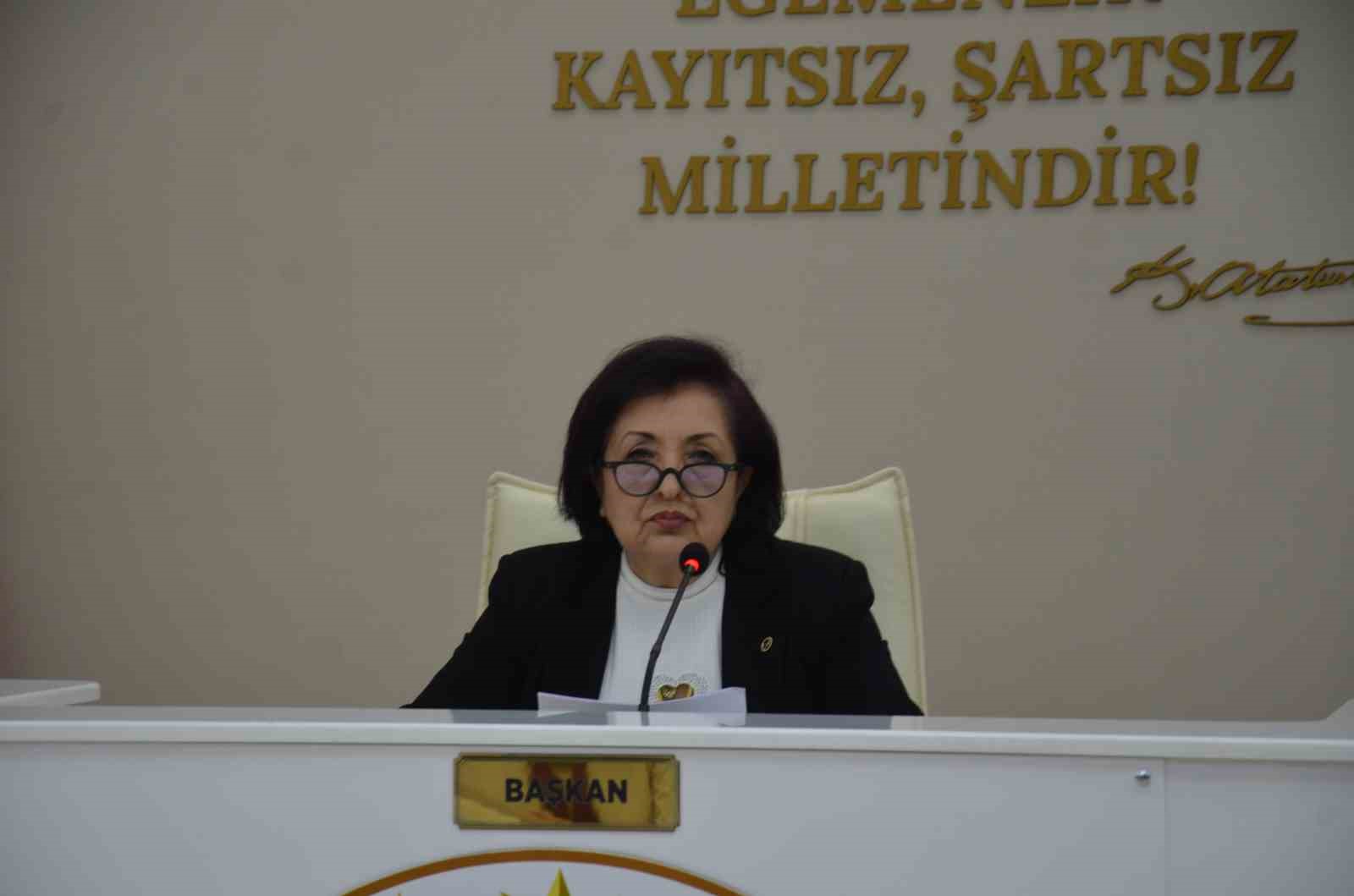 CHP’li Belediye Meclis üyesi Tan, komisyon görevlerinden istifa etti
