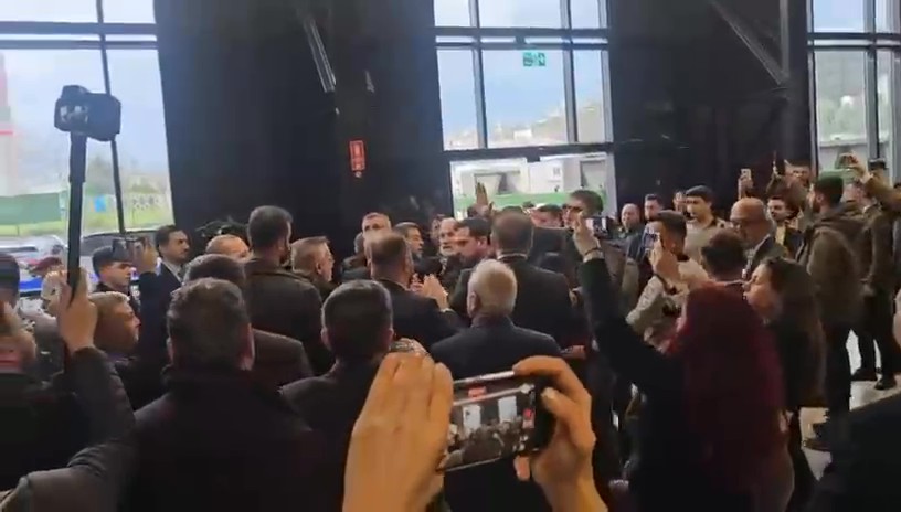 CHP’li meclis üyesinden ağza alınmayacak küfürler
