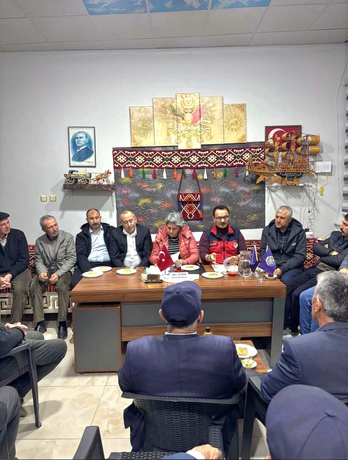 Çiftçilere bitki koruma ürünlerinin doğru ve bilinçli kullanımı eğitimi
