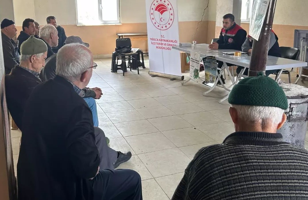 Çiftçilere tarımsal destek ve zararlılarla mücadele eğitimi verildi
