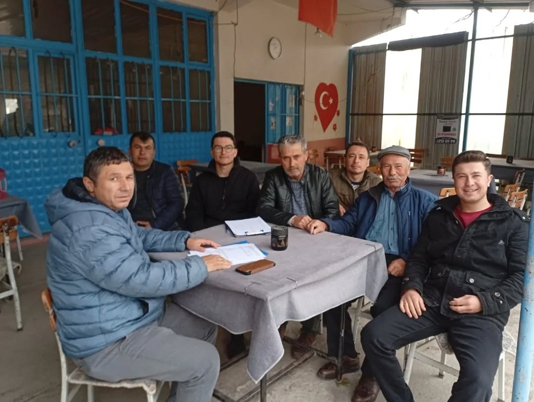 Çiftçilerin talep ve önerileri yerinde dinlendi
