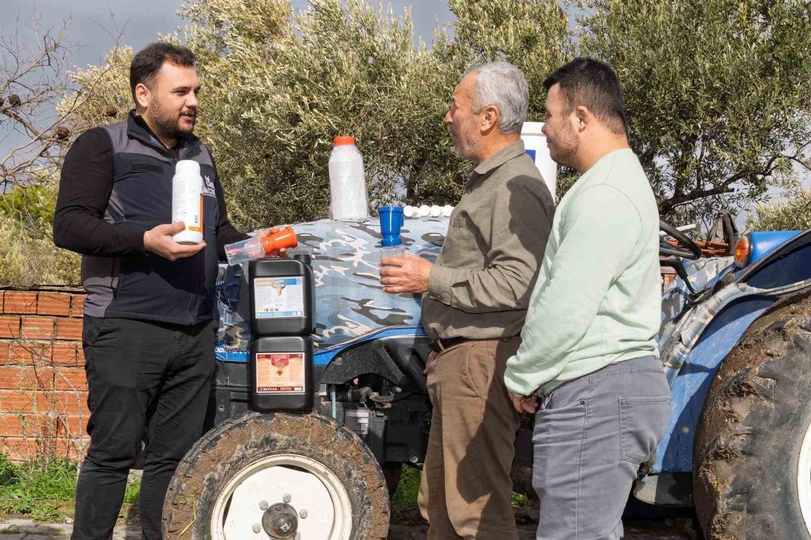 Çiftçiye buzağı kiti ve dezenfektan desteği
Çiftçiye buzağı kiti ve dezenfektan desteği