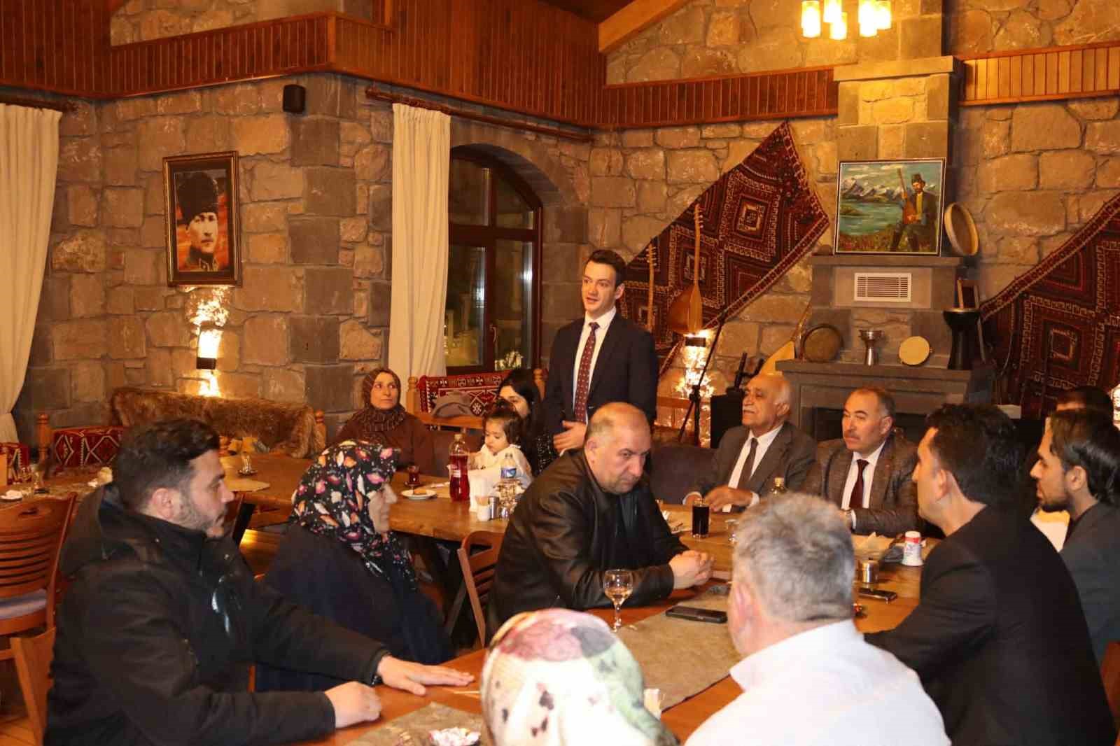 Çıldır’da şehit yakınları ve gaziler iftar sofrasında buluştu
