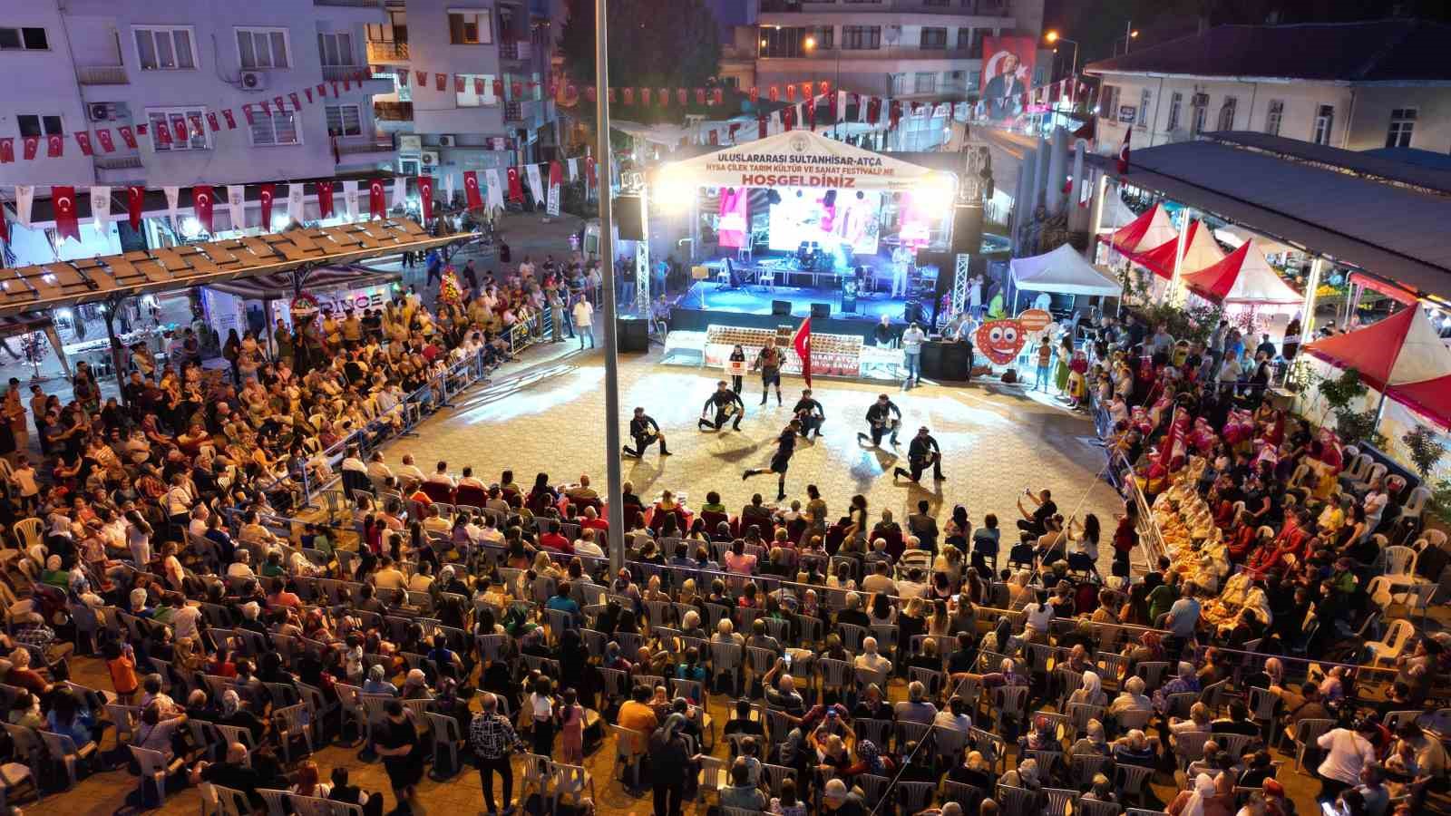 Çilek Festivali için geri sayım başladı
