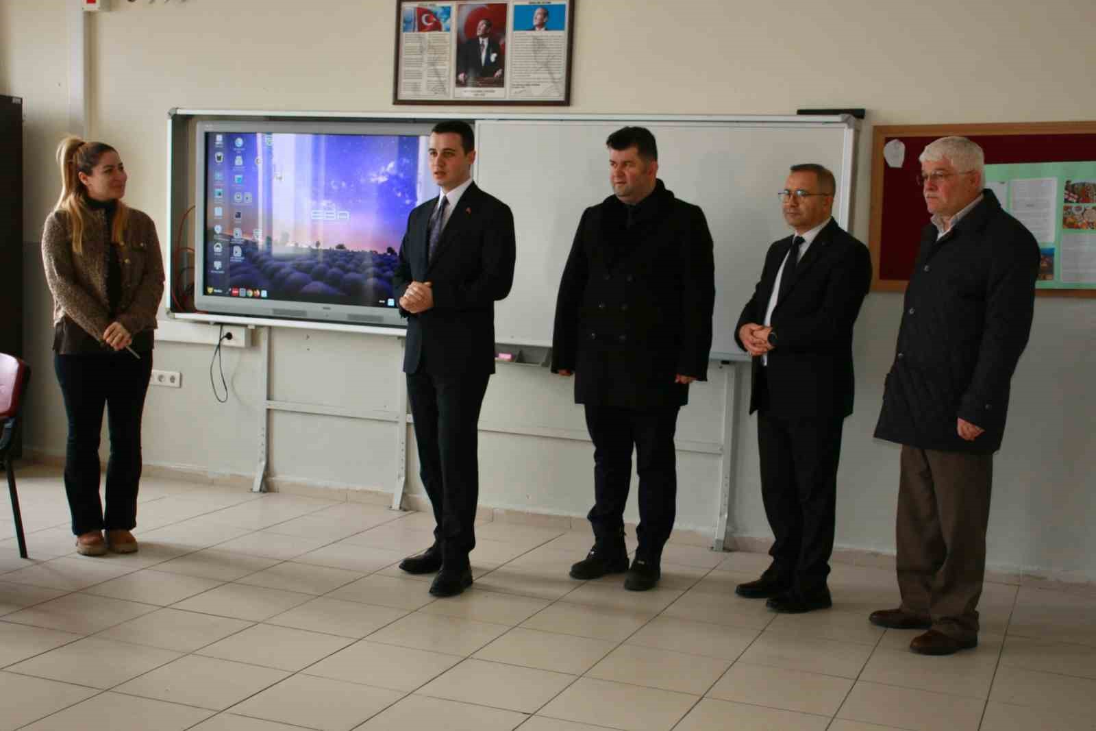 Çilimli’de eğitime yakın ilgi
