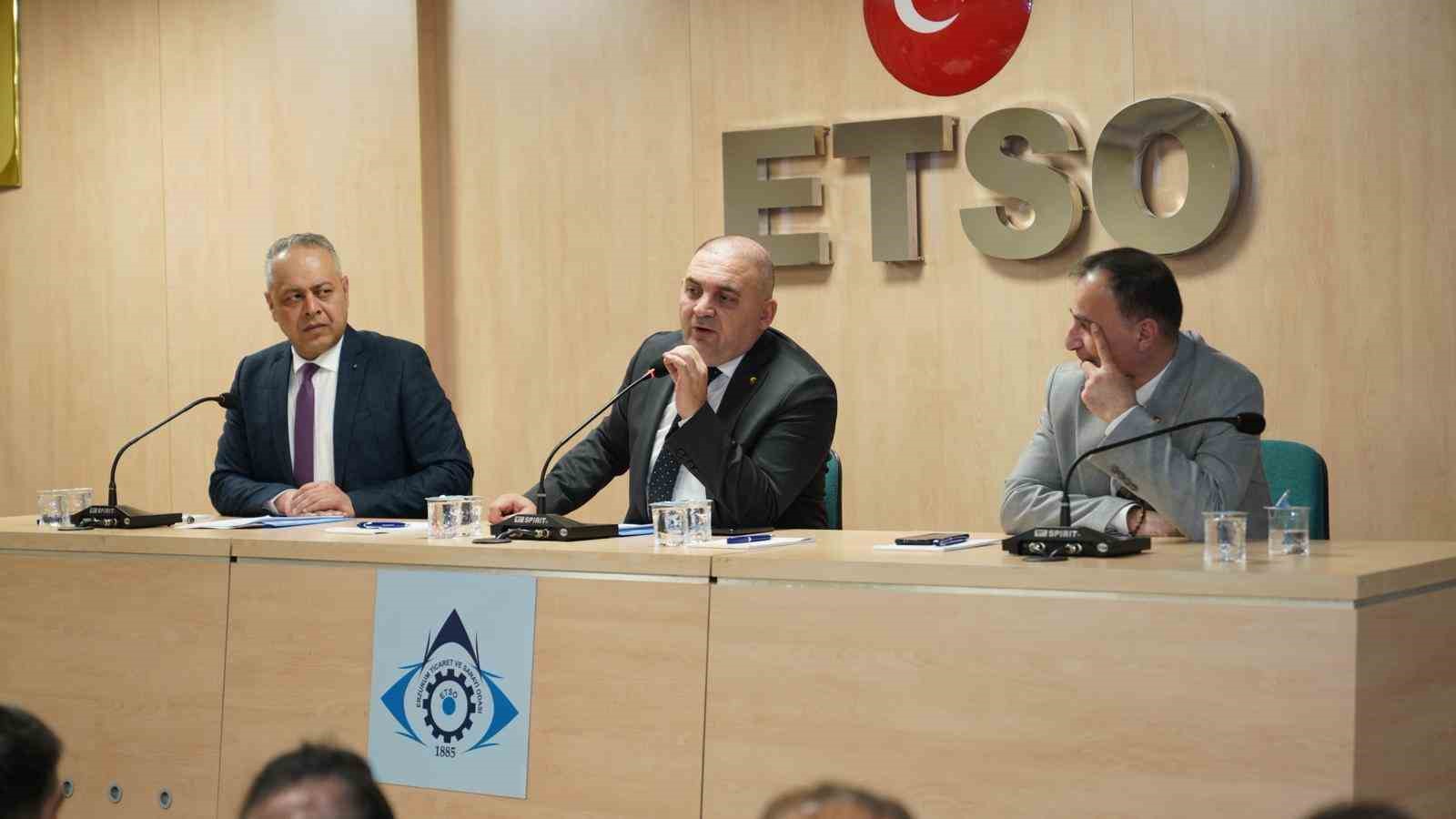 Çin’den Güney Kore’ye, eğitimden yatırıma: ETSO Ocak ayında dolu dizgin
Çin’den Güney Kore’ye, eğitimden yatırıma: ETSO Ocak ayında dolu dizgin