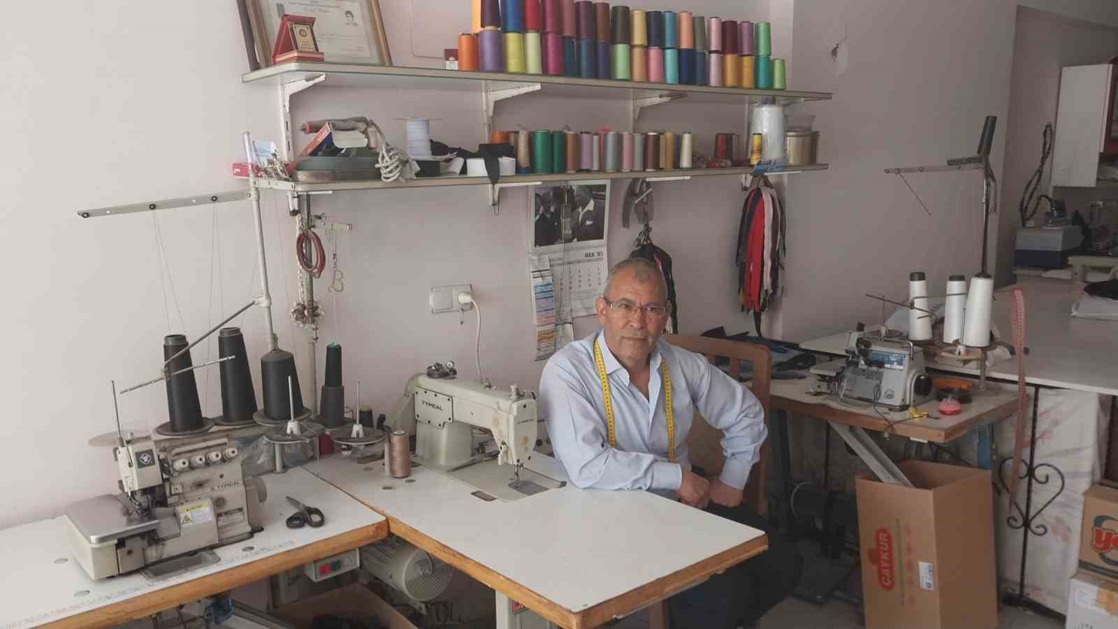 Çırak bulunamayan terzilikte yarım asrı geride bıraktı
