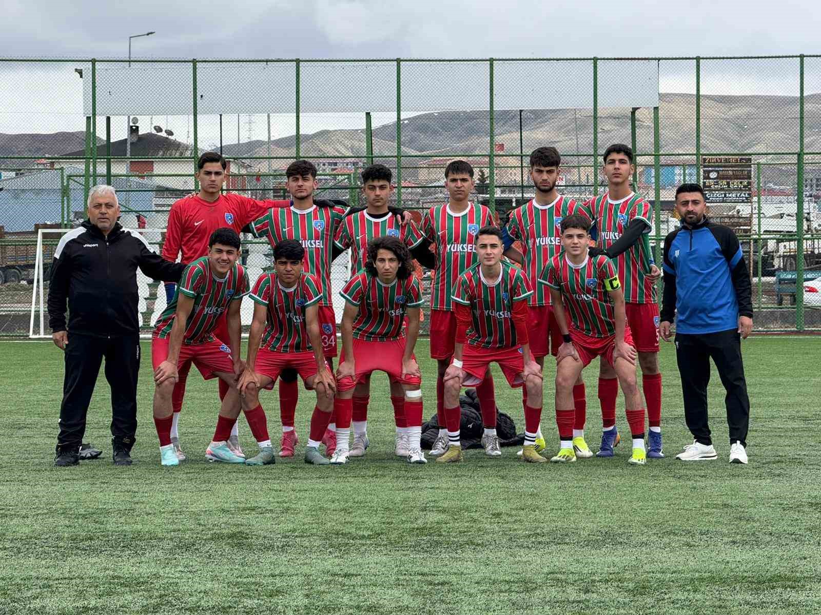 Cizre Dicle Spor, U-16 Türkiye Şampiyonasında şampiyon oldu
